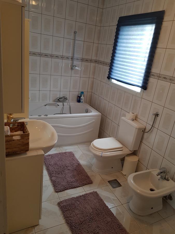 Guest House Kravica Liyubuşka Dış mekan fotoğraf