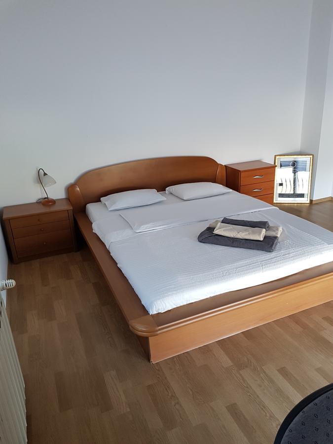 Guest House Kravica Liyubuşka Dış mekan fotoğraf