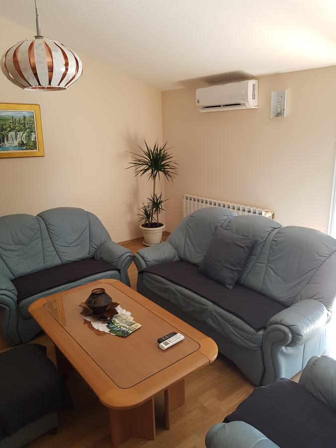 Guest House Kravica Liyubuşka Dış mekan fotoğraf